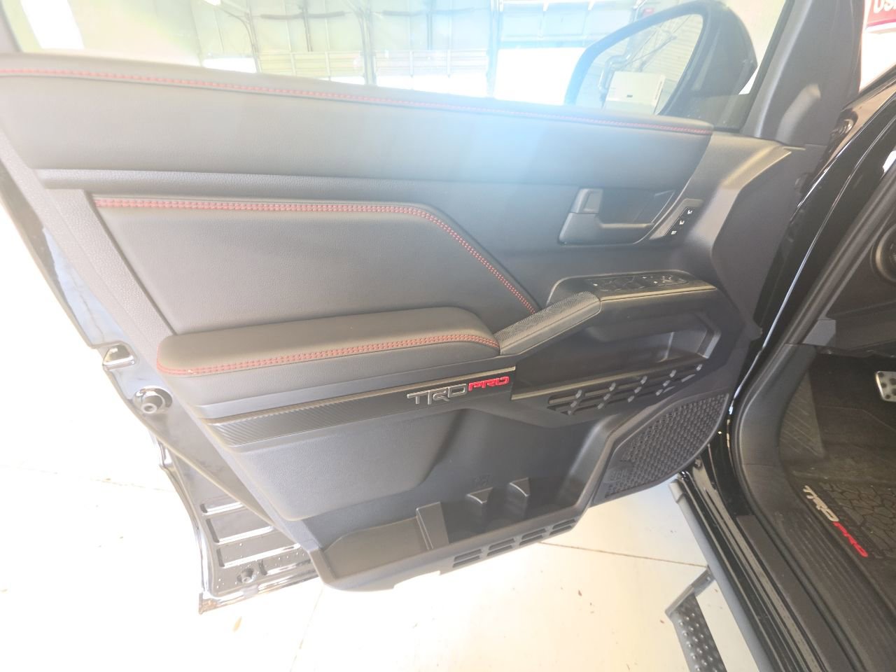 Used 2025 Toyota 4Runner TRD Pro AWD/4WD image 6