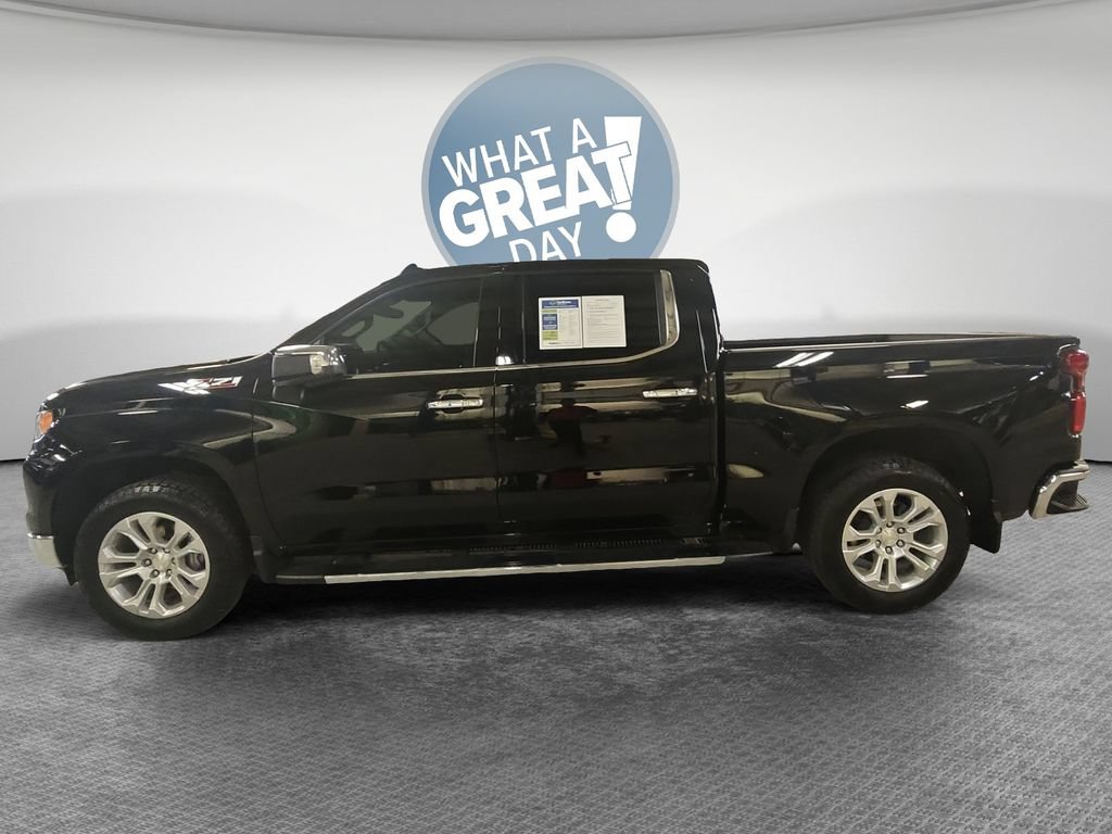 Used 2023 Chevrolet Silverado 1500 LTZ w/ LTZ Premium Package AWD/4WD image 8