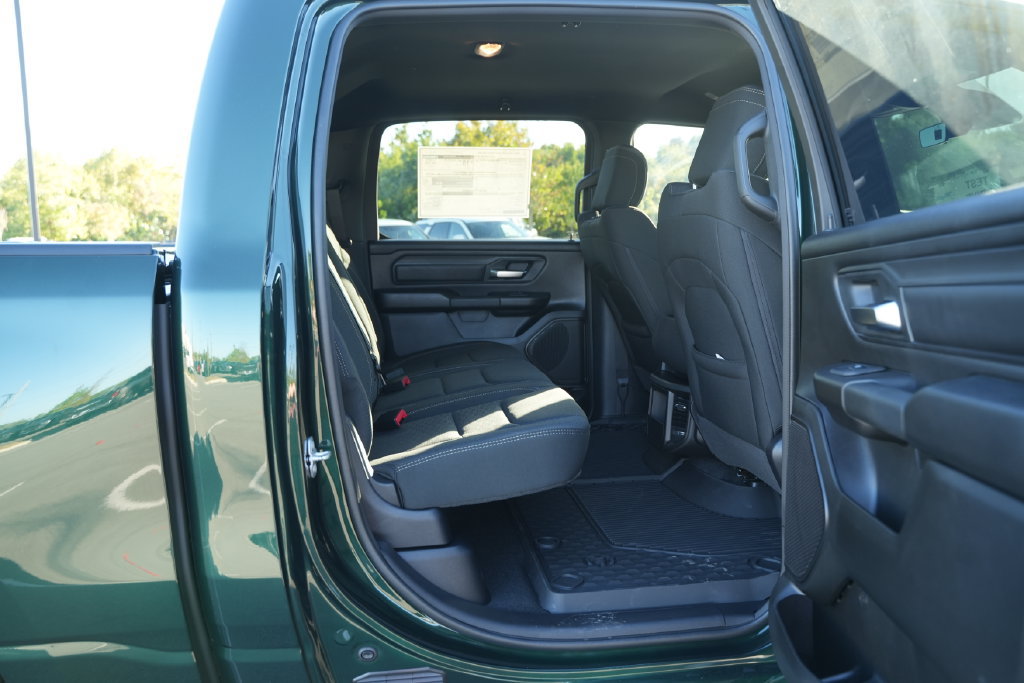 New 2027 RAM 1500 Warlock AWD/4WD image 19