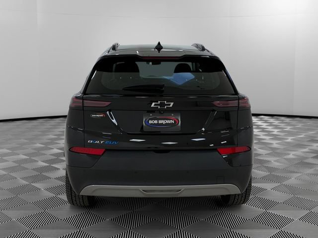 Certified 2023 Chevrolet Bolt EUV LT w/ Driver Confidence Package FWD image 4