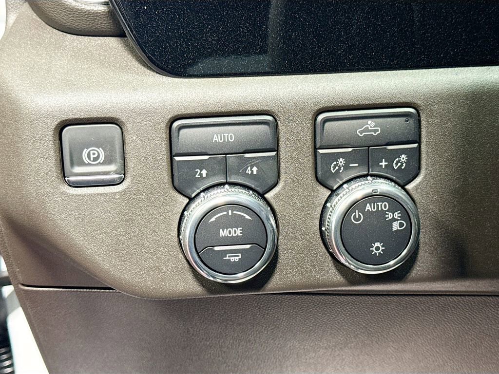 New 2026 GMC Sierra 1500 SLE w/ Preferred Package image 10