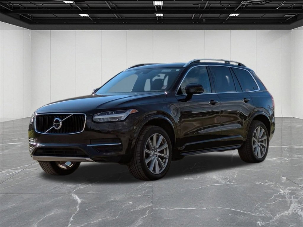 Used 2016 Volvo XC90 T8 Momentum w/ Vision Package