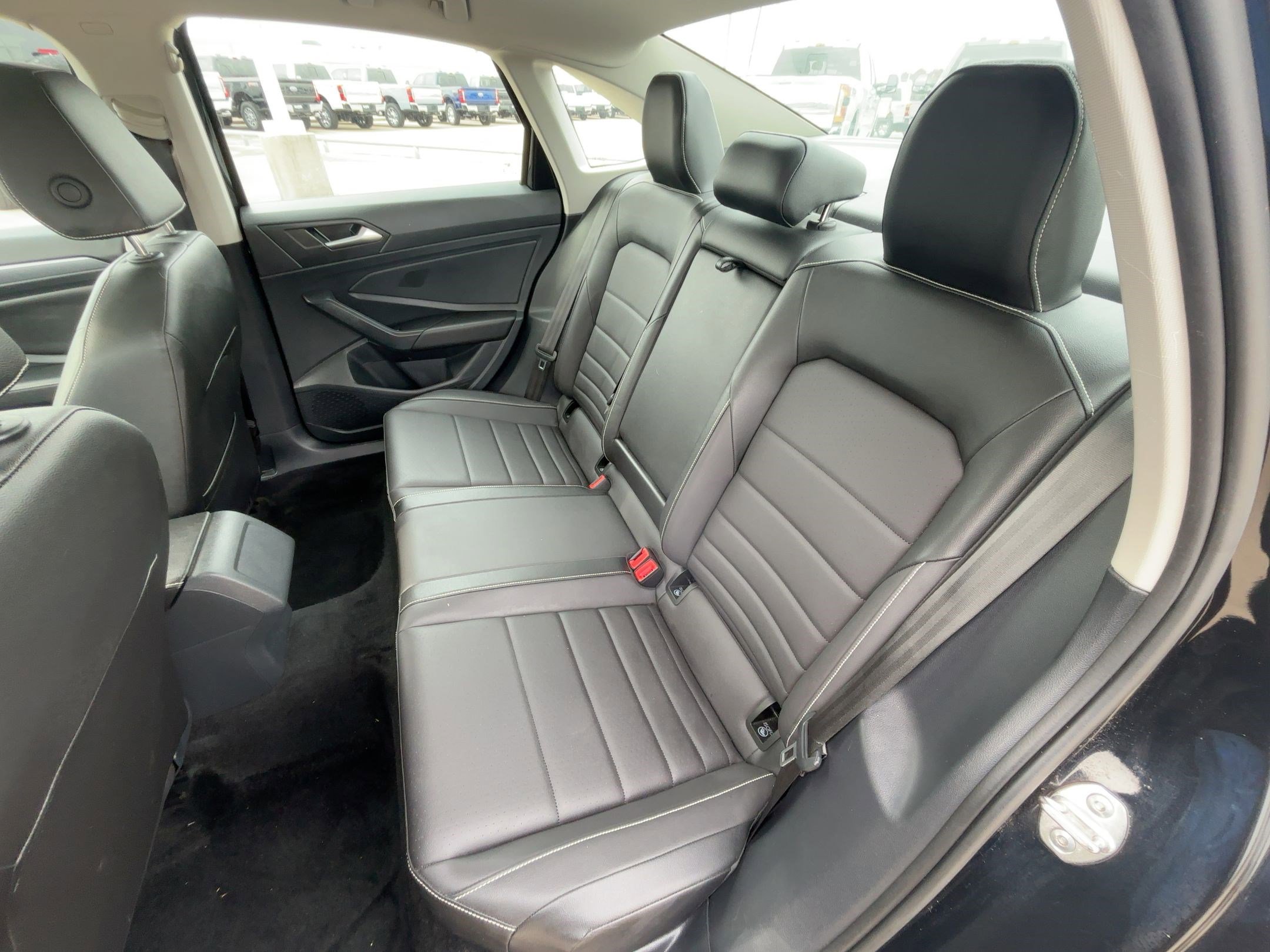 Used 2024 Volkswagen Jetta SE image 26