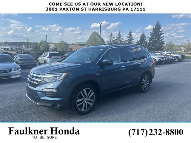 Used 2017 Honda Pilot Touring image 1