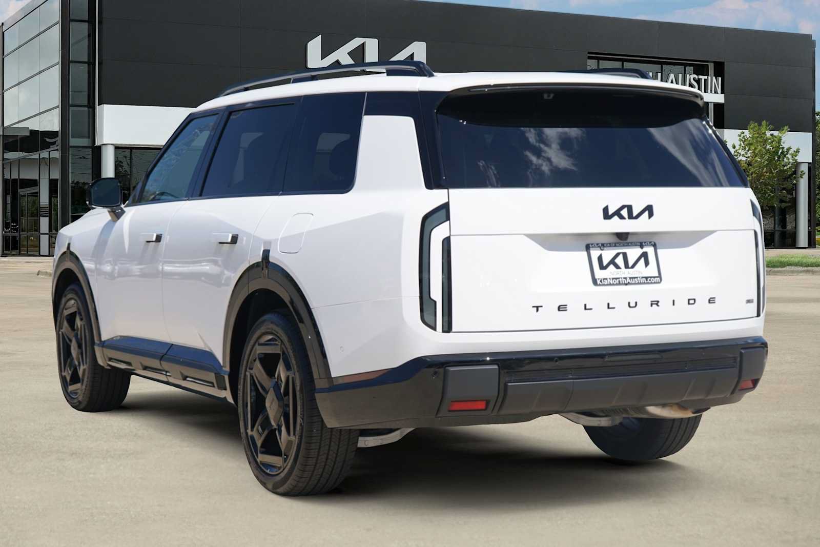 Certified 2027 Kia Telluride SX Prestige X-Line AWD/4WD image 4
