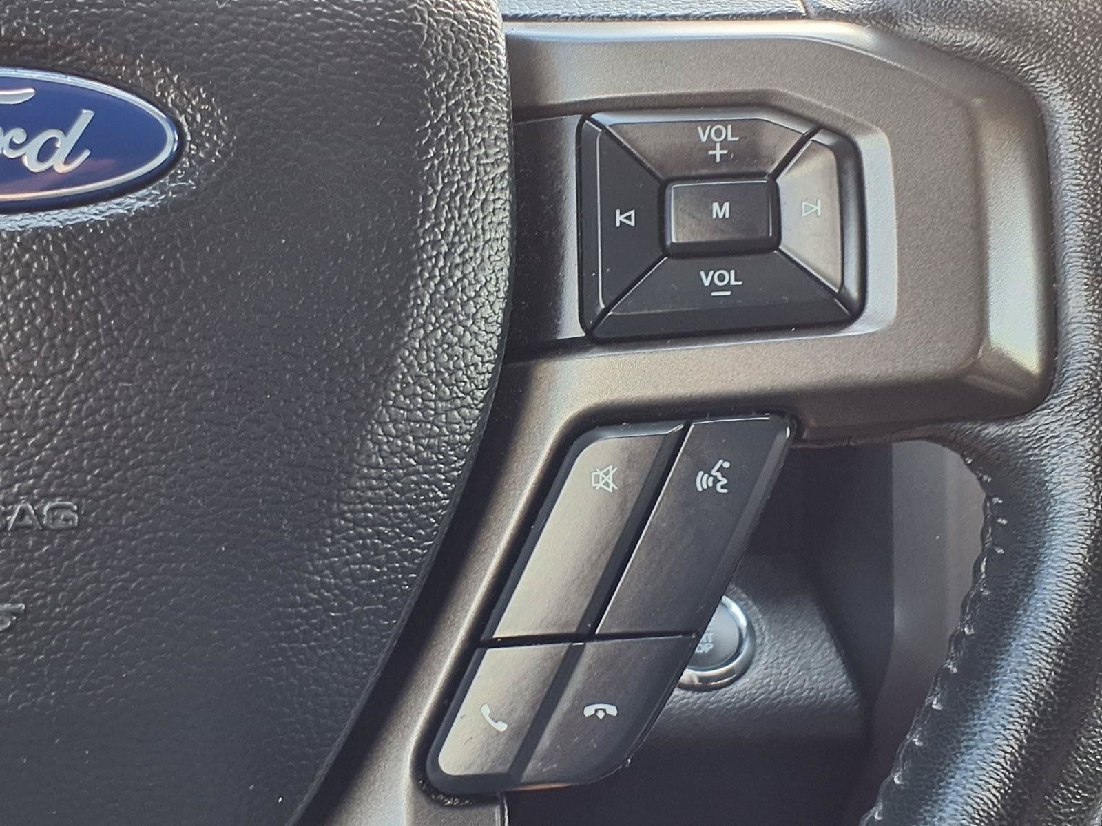 Used 2019 Ford Expedition Max XLT w/ Equipment Group 202A RWD image 19