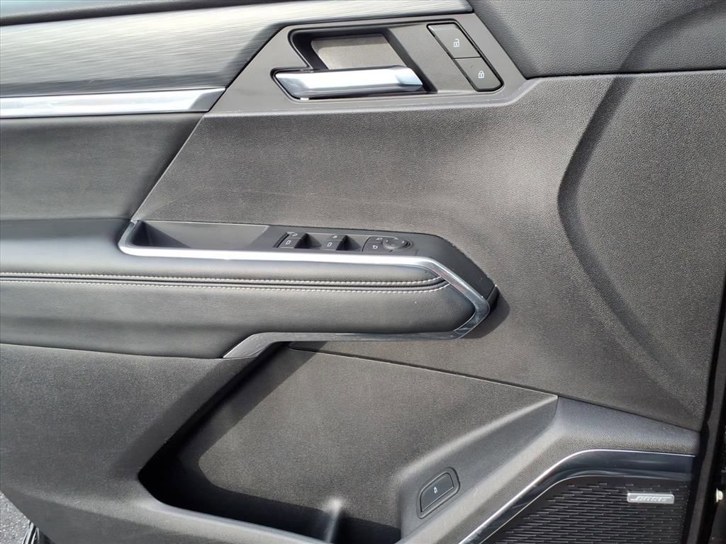 Certified 2025 GMC Acadia Elevation image 13