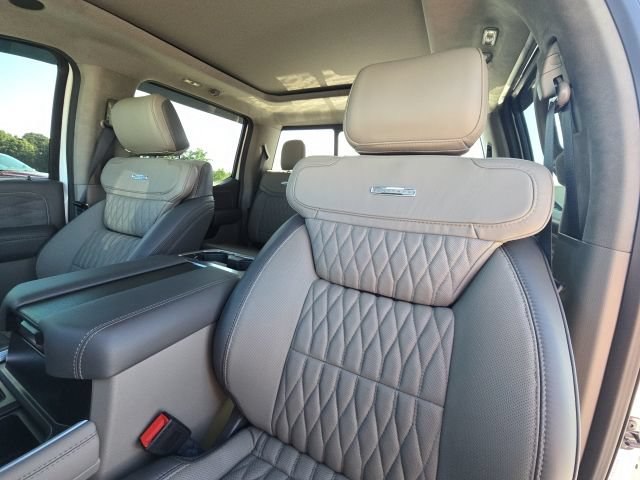 Used 2026 Ford F250 Platinum w/ Platinum Plus Package AWD/4WD image 22