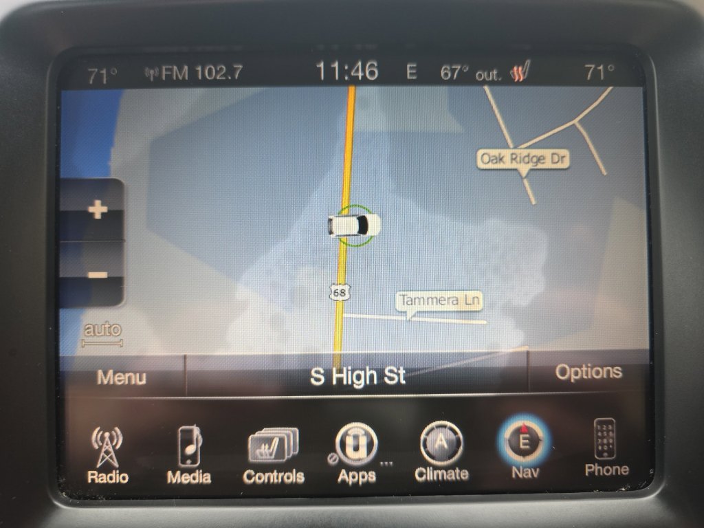 Used 2014 Jeep Cherokee Trailhawk w/ Comfort/Convenience Group AWD/4WD image 3