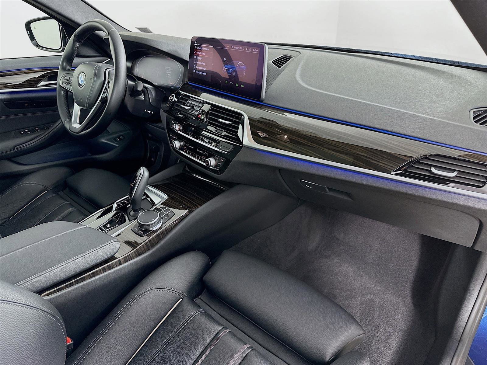 Certified 2023 BMW 530i xDrive w/ Convenience Package image 30