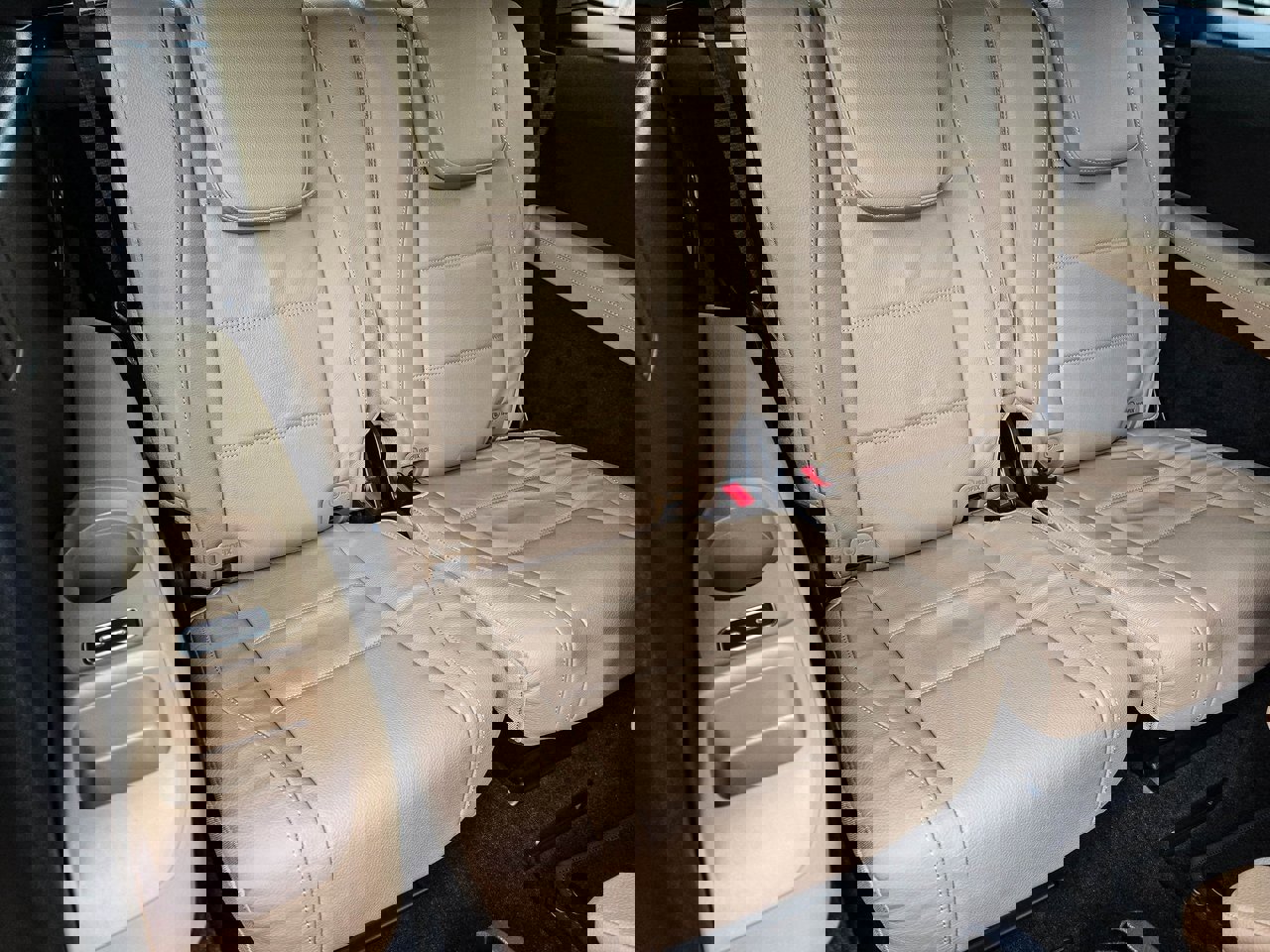 New 2026 Mercedes-Benz GLS 580 4MATIC image 34