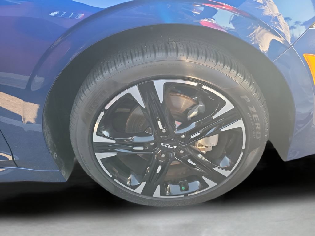 Used 2024 Kia K5 GT-Line w/ GT-Line Premium Package image 5