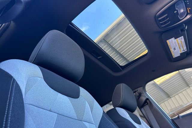 New 2026 Chevrolet Trax RS w/ Sunroof Package image 22