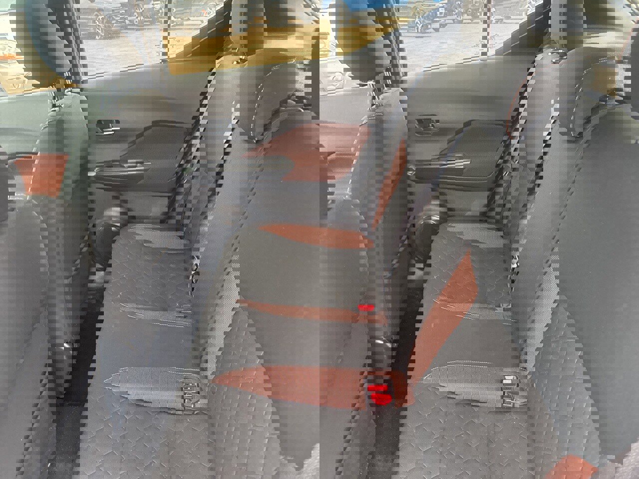 Used 2019 Nissan Kicks SR image 33