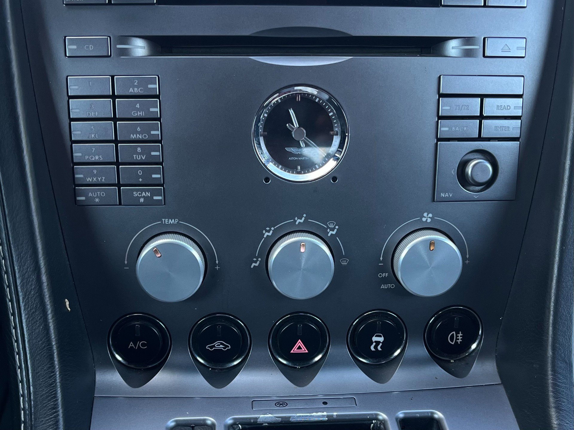 Used 2006 Aston Martin DB9 Volante image 26