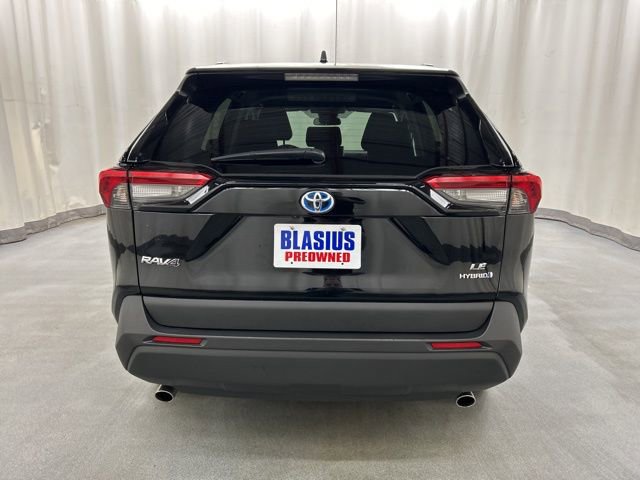 Used 2024 Toyota RAV4 LE AWD/4WD image 27
