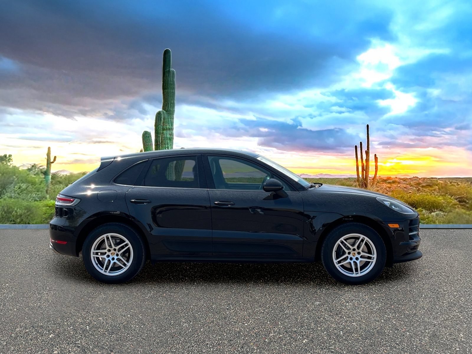 Used 2019 Porsche Macan AWD/4WD image 6