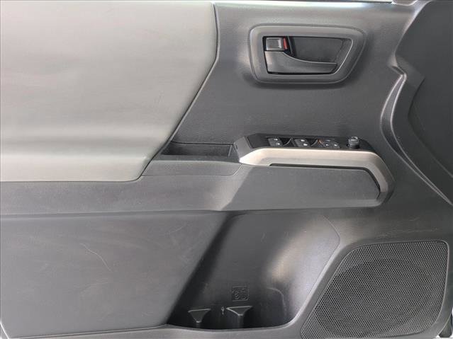 Used 2023 Toyota Tacoma SR5 AWD/4WD image 18