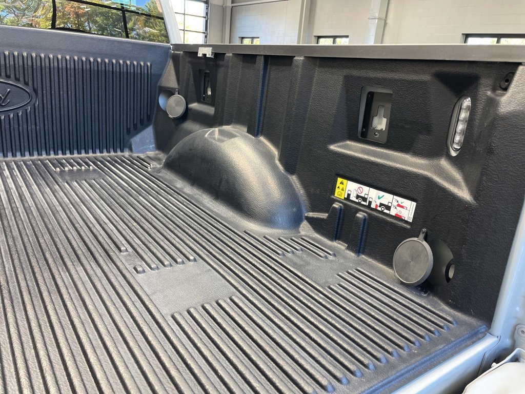 Used 2023 Ford F150 Lariat w/ Equipment Group 502A High image 10