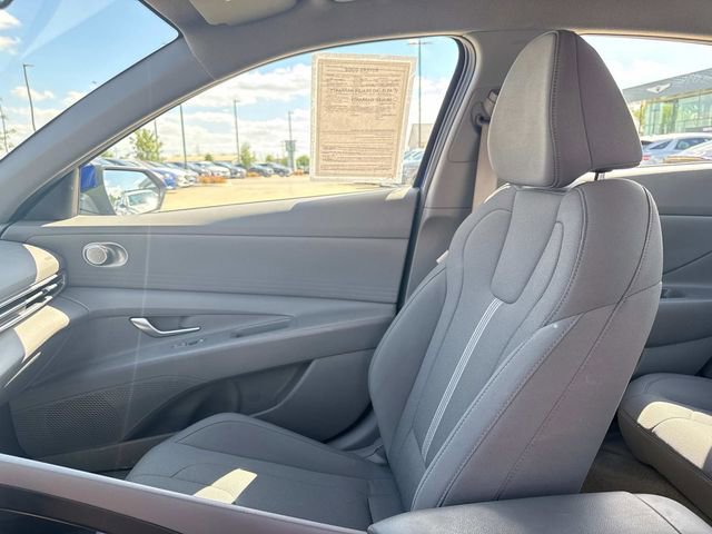 Used 2024 Hyundai Elantra SE image 22