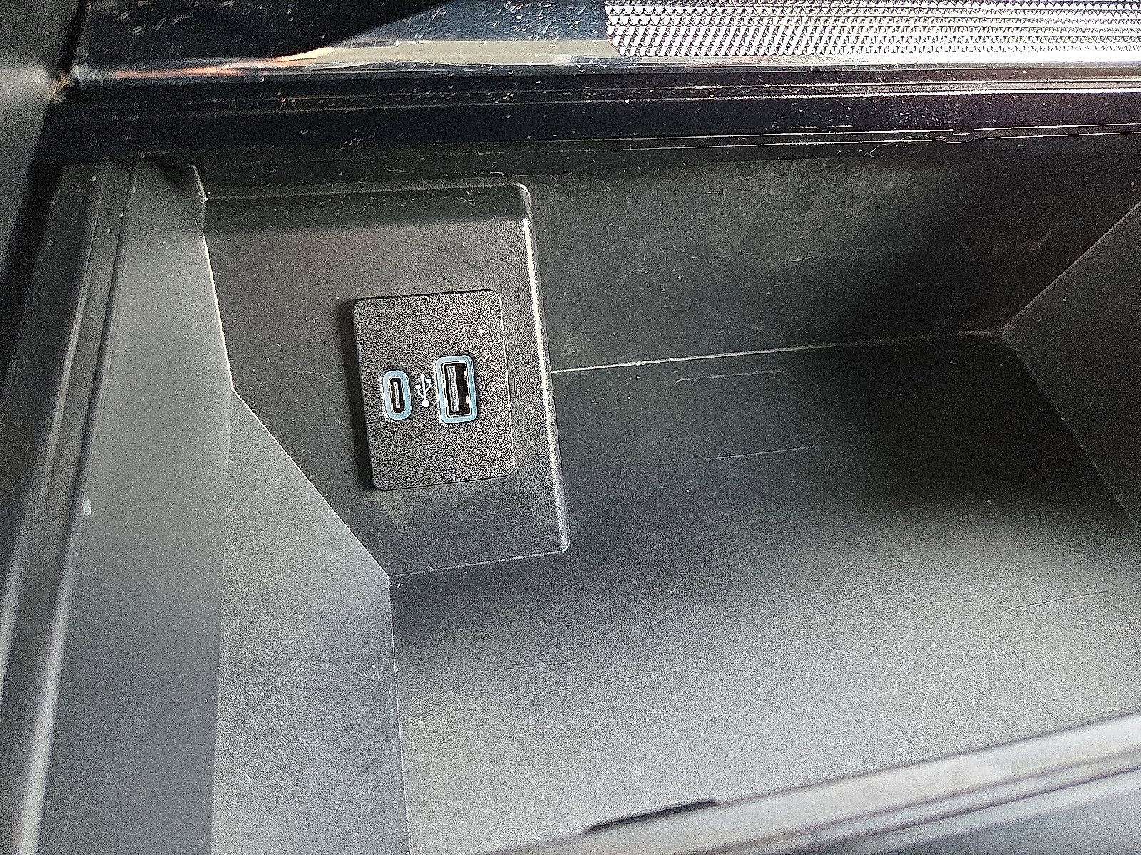 Used 2023 Ford F150 Lariat AWD/4WD image 22