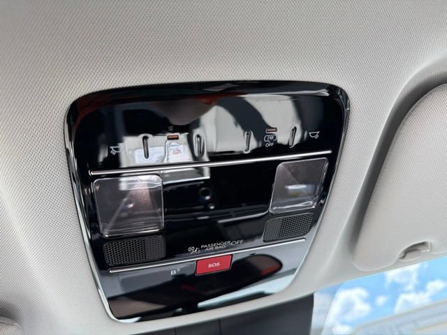New 2027 Hyundai Santa Fe SEL FWD image 18