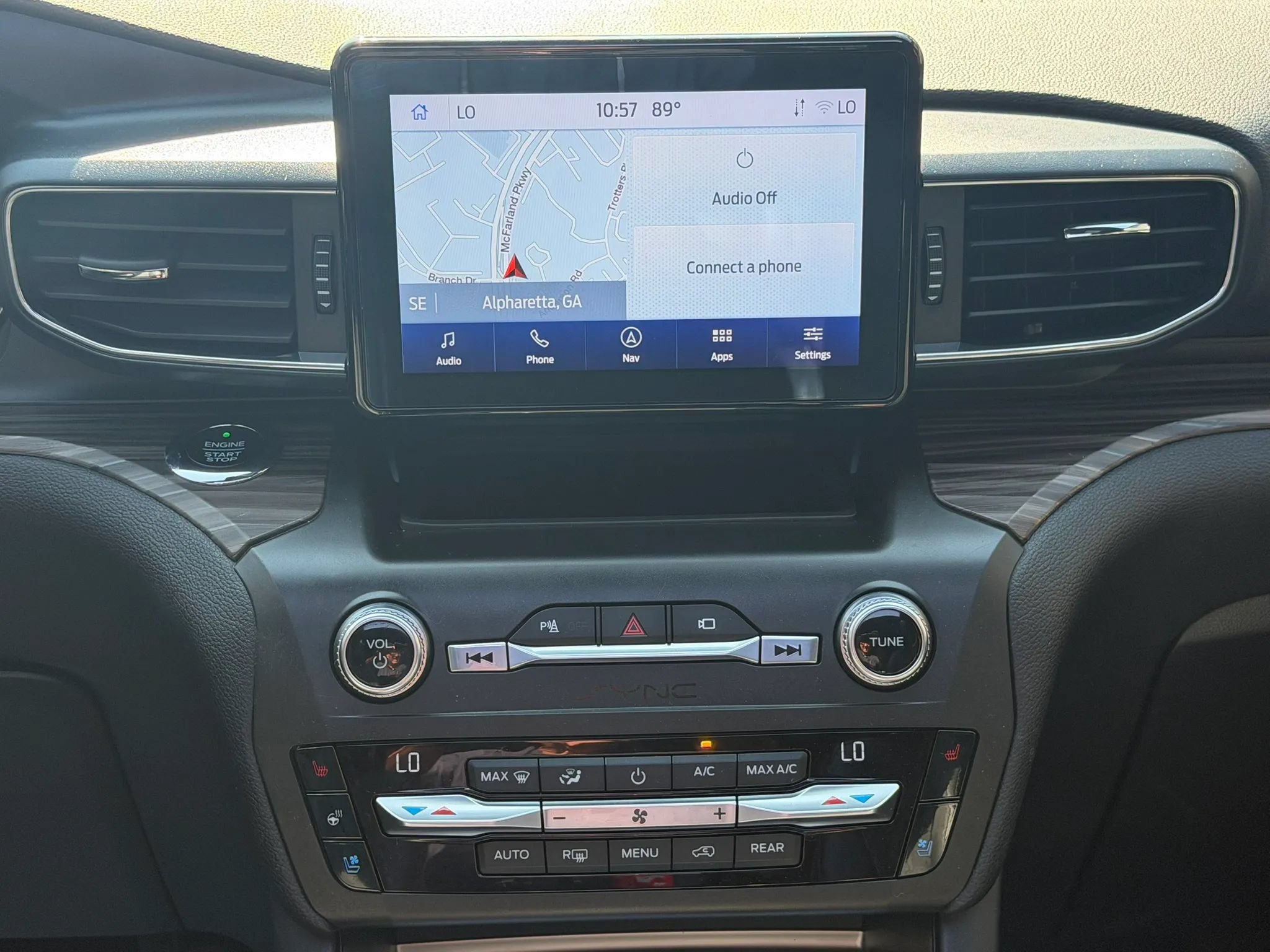 Used 2020 Ford Explorer Limited AWD/4WD image 14