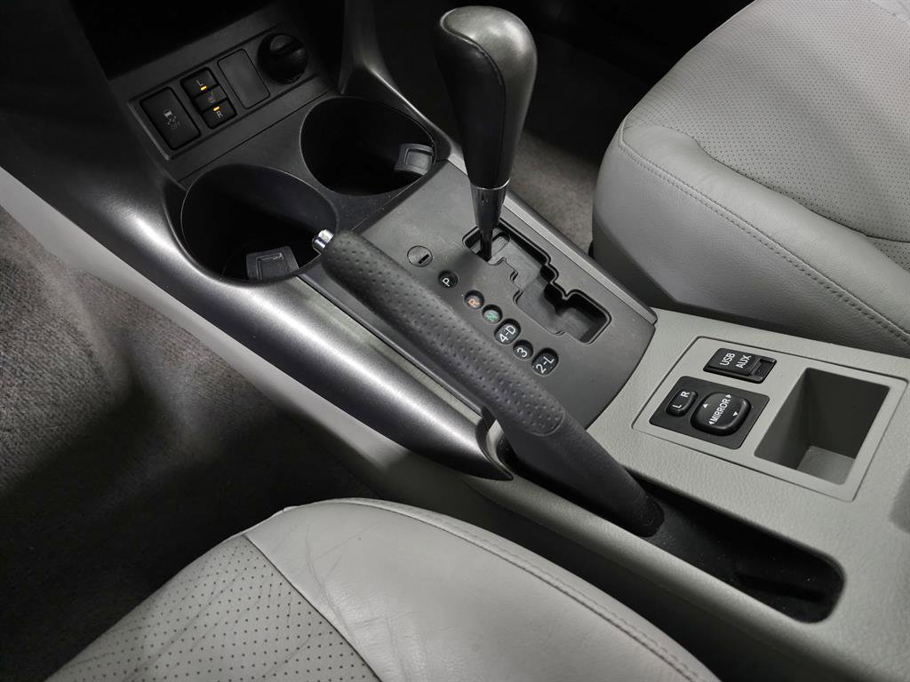 Used 2012 Toyota RAV4 Limited image 24