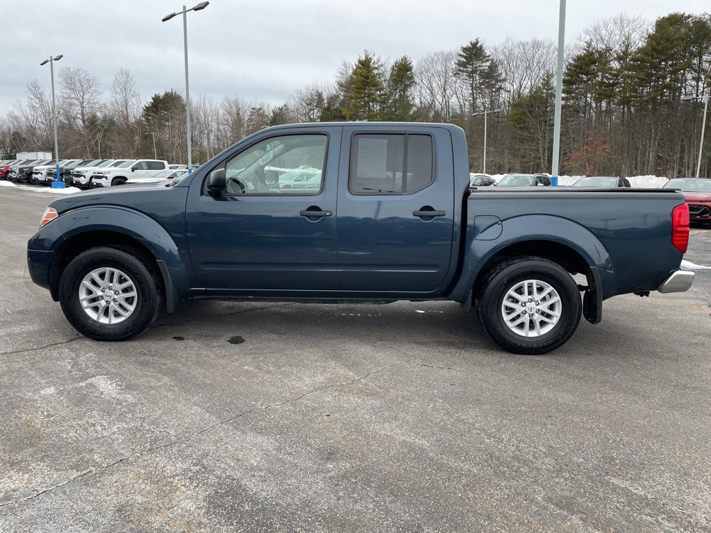 Used 2019 Nissan Frontier SV image 3