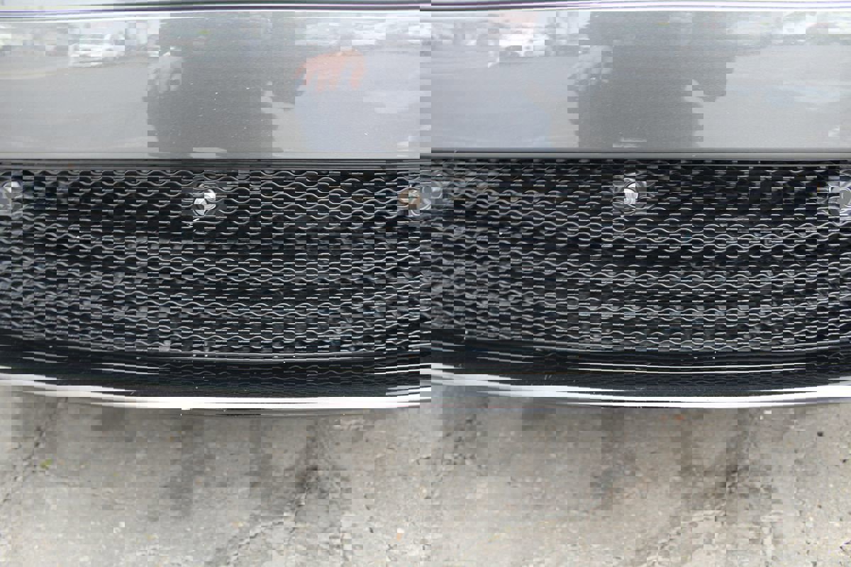 Used 2021 Land Rover Range Rover Velar R-Dynamic S image 10