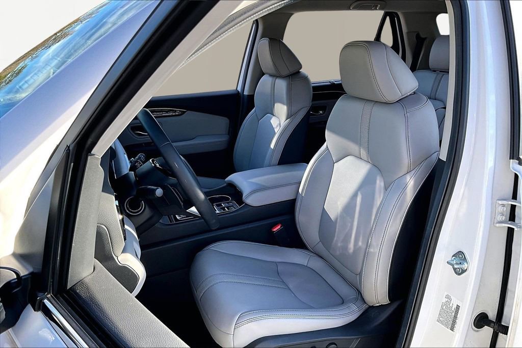 Certified 2025 Honda Pilot EX-L image 15