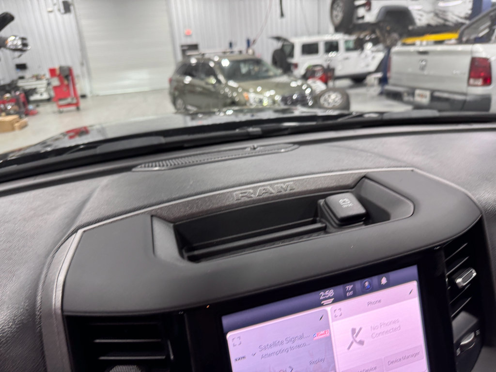 New 2025 RAM 4500 Tradesman AWD/4WD image 36
