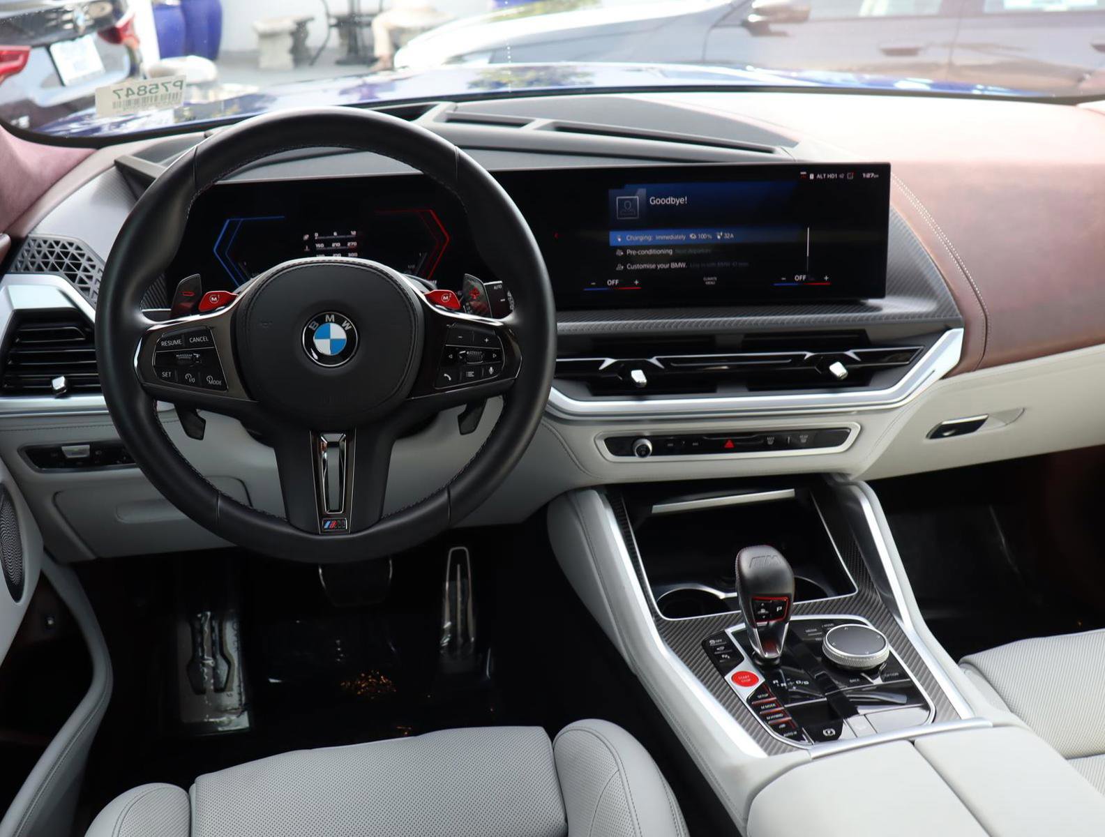 Used 2023 BMW XM image 24