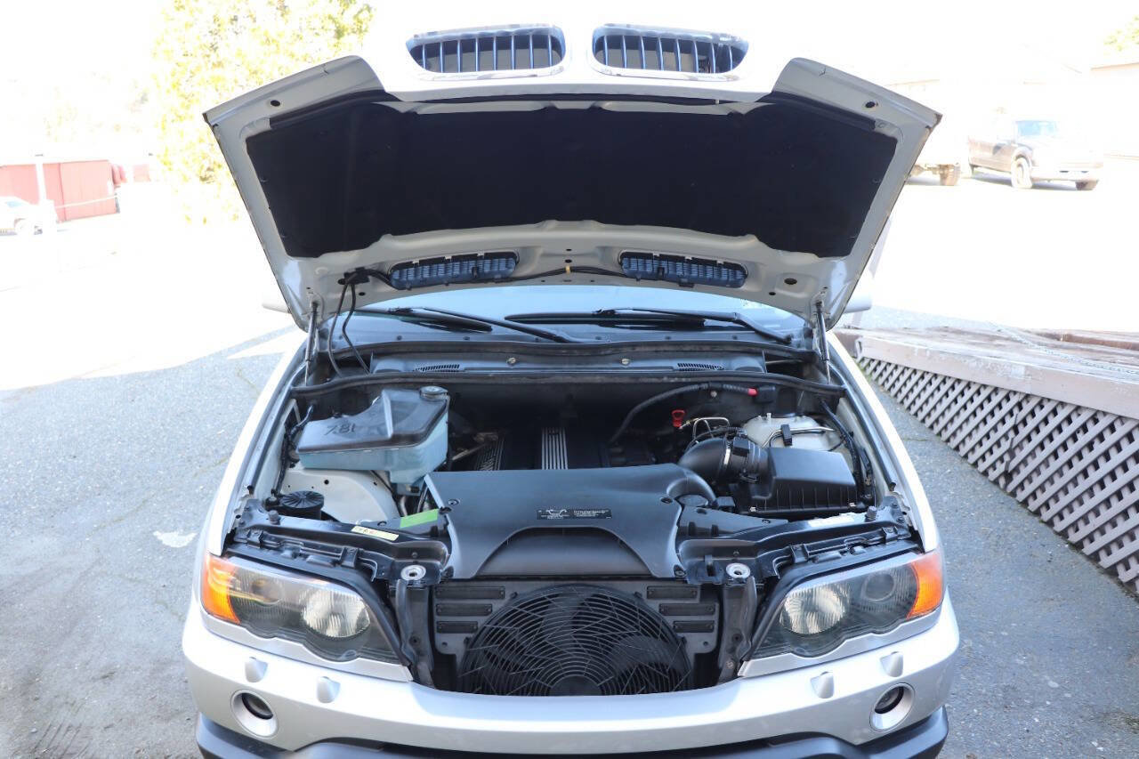 Used 2002 BMW X5 3.0i image 15