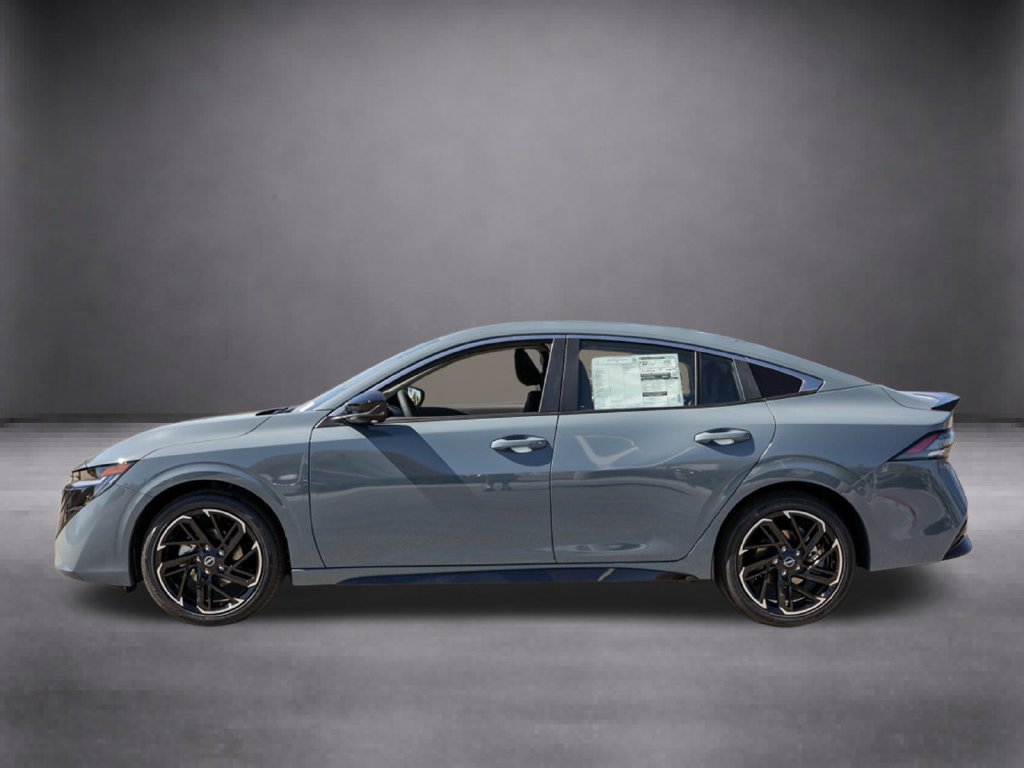 New 2027 Nissan Sentra SR FWD image 8