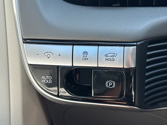 Used 2023 Hyundai Ioniq 5 Limited AWD/4WD image 26