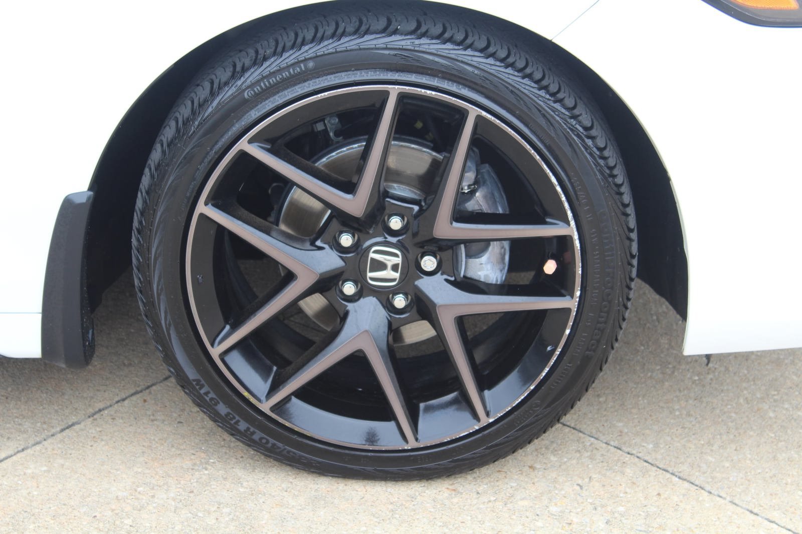 Used 2023 Honda Civic Sport Touring image 3