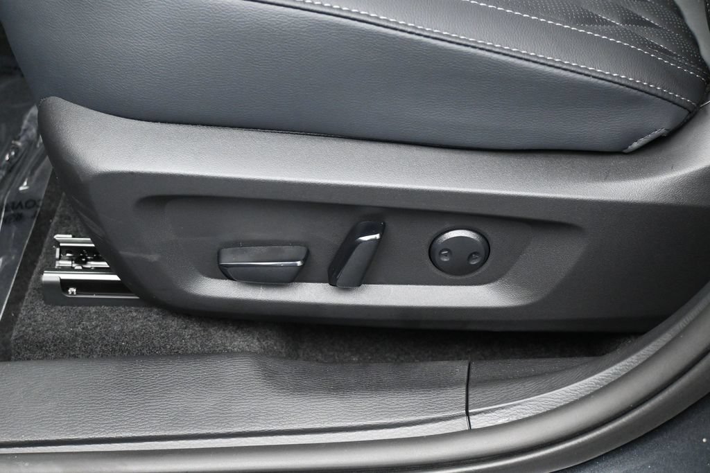 New 2026 Mitsubishi Outlander SEL AWD/4WD image 12