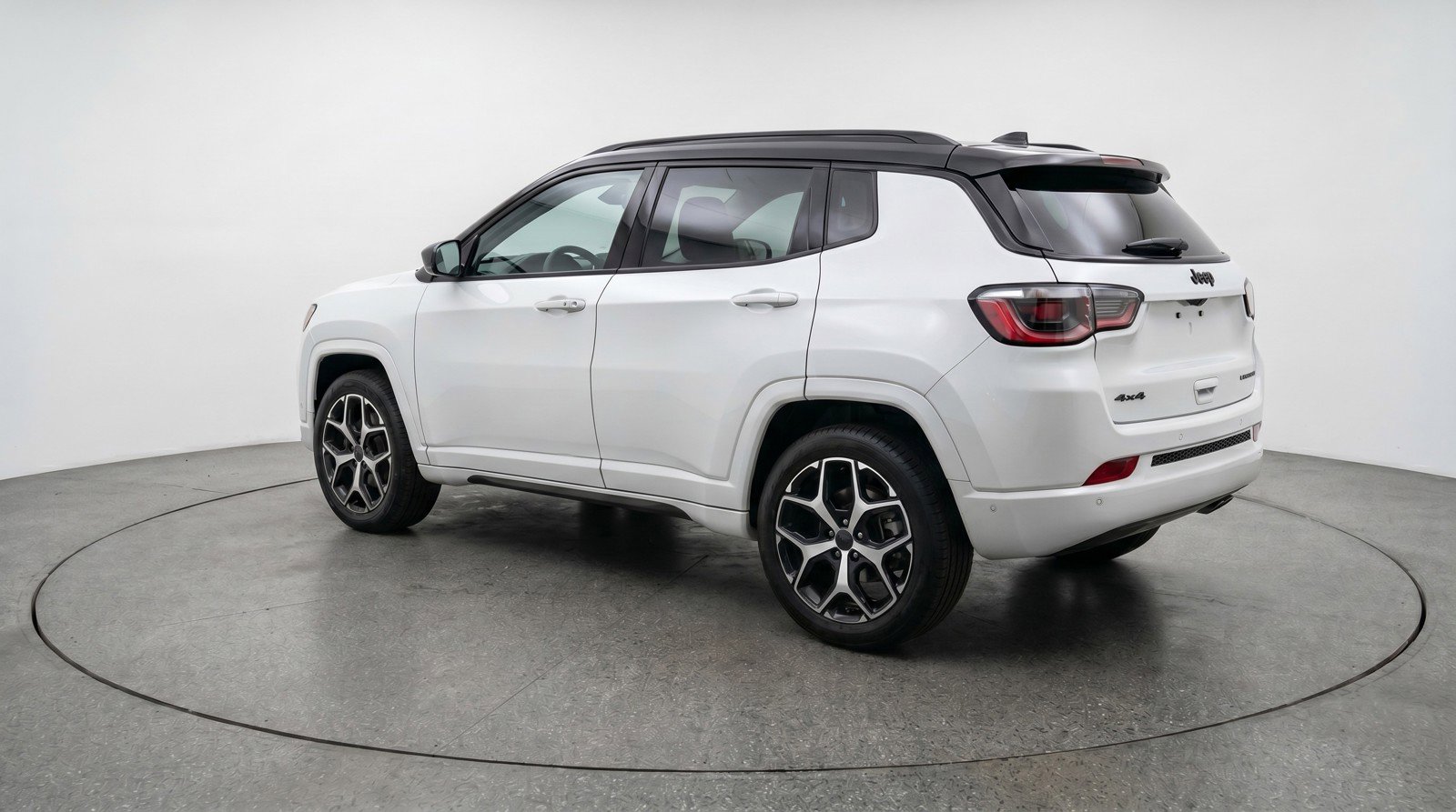 Used 2025 Jeep Compass Limited AWD/4WD image 6