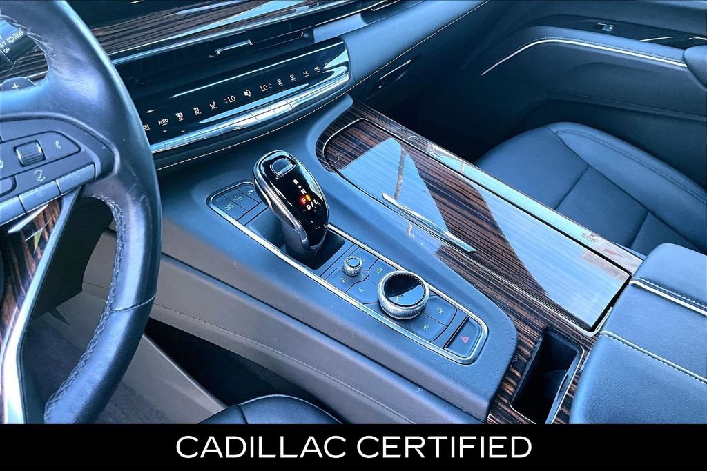 Used 2022 Cadillac Escalade Luxury RWD image 15