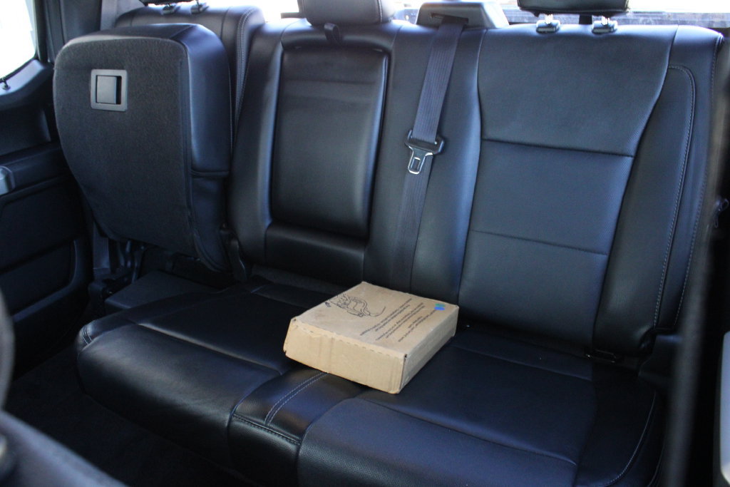 Used 2015 Ford F150 Lariat w/ Equipment Group 502A Luxury AWD/4WD image 21