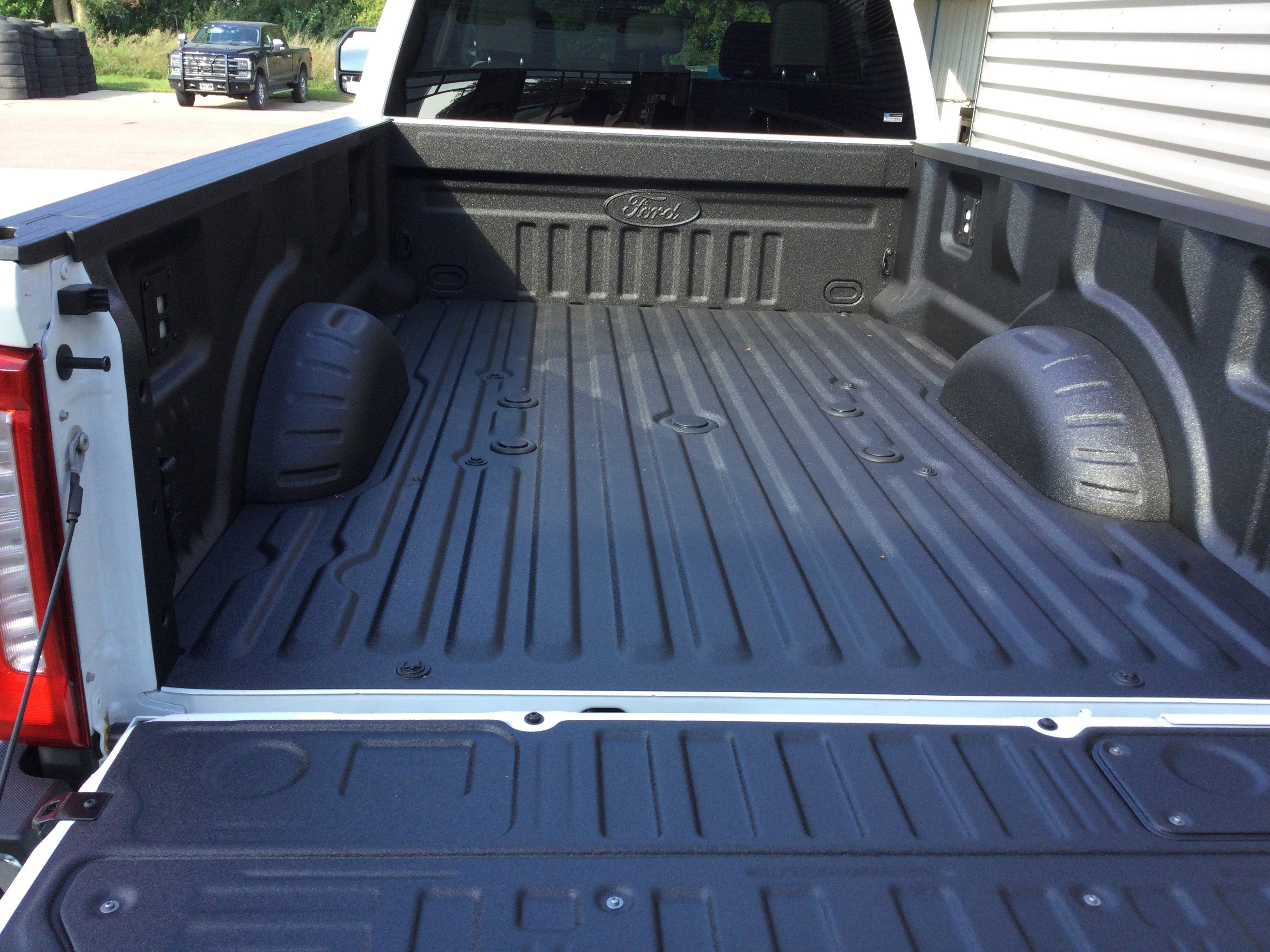 New 2026 Ford F350 XLT w/ XLT Premium Package image 5