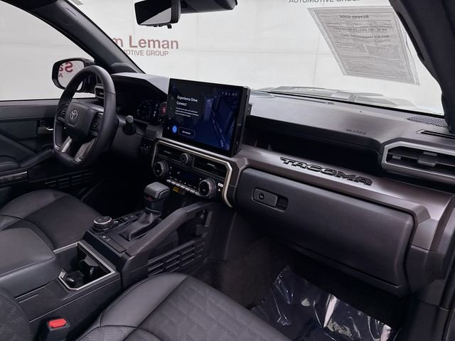 Used 2024 Toyota Tacoma TRD Sport image 29