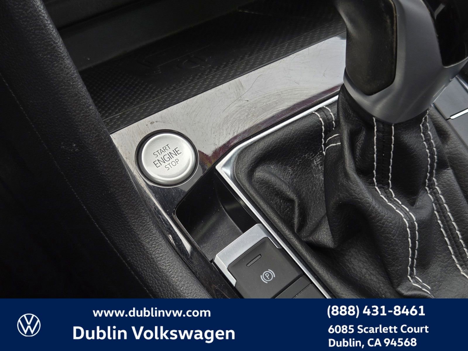 Certified 2023 Volkswagen Taos SE w/ Panoramic Sunroof Package FWD image 19