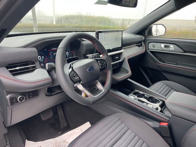 New 2026 Ford Explorer ST-Line w/ ST-Line Street Pack AWD/4WD image 9
