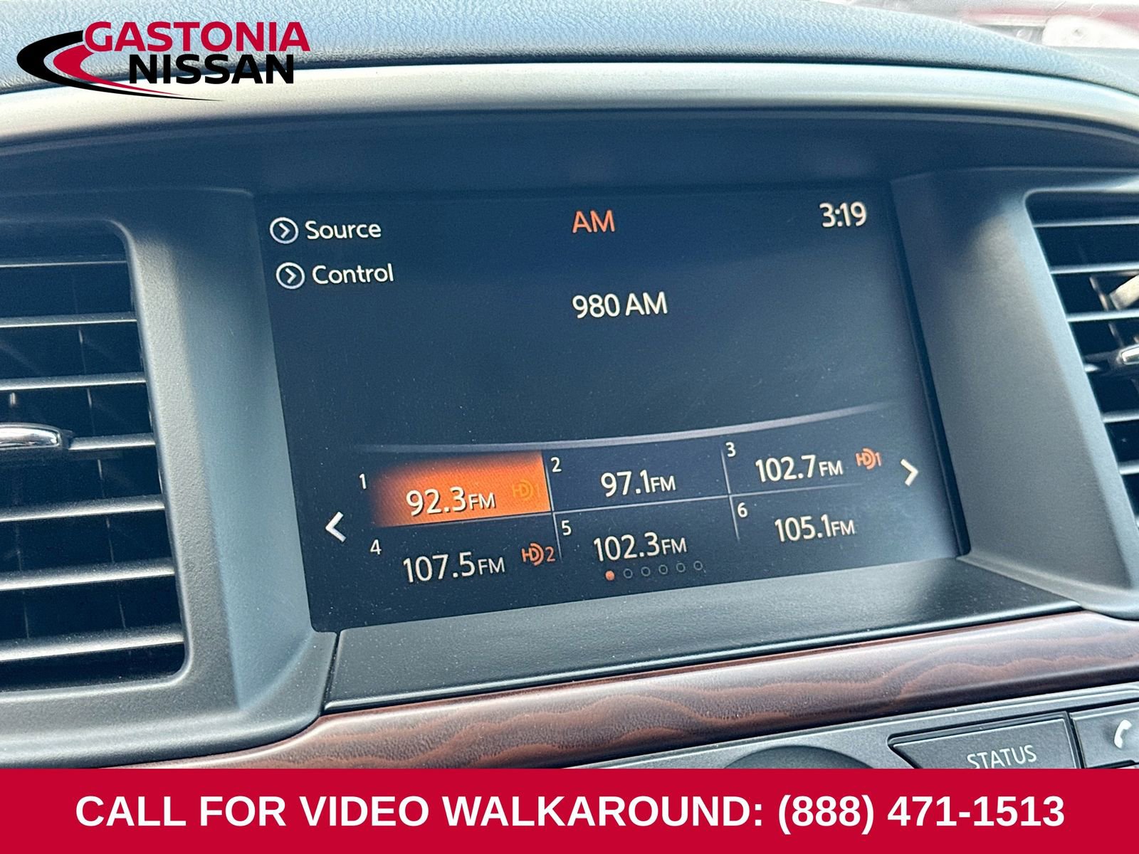 Used 2020 Nissan Pathfinder Platinum AWD/4WD image 23