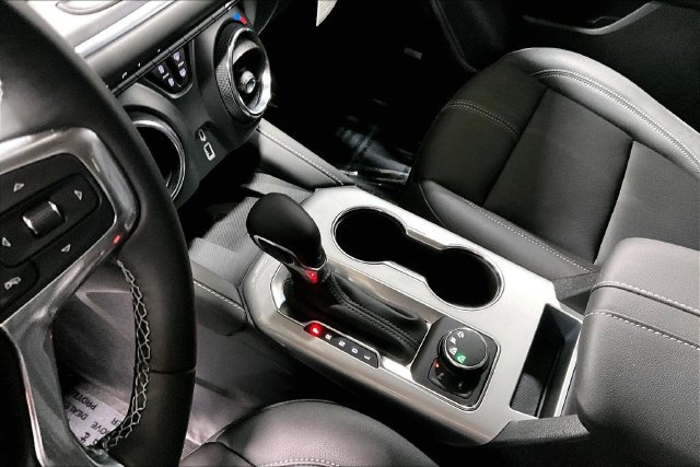 New 2026 Chevrolet Blazer LT w/ Sound & Technology Package AWD/4WD image 8