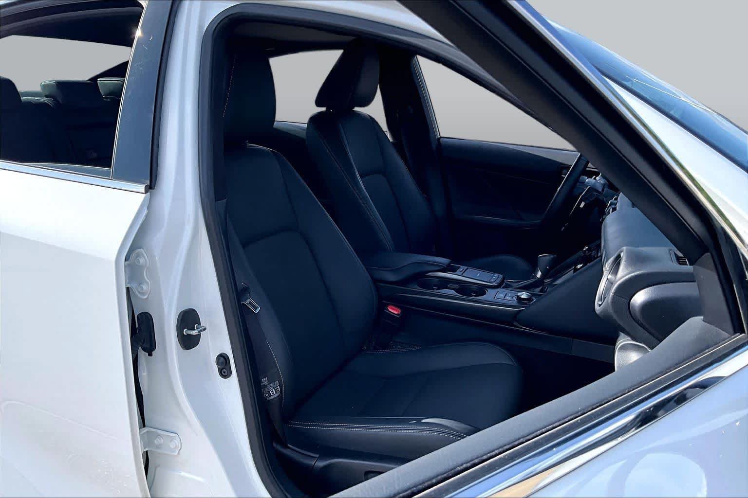 Used 2024 Lexus IS 350 F Sport w/ Accessory Package 2 RWD image 8
