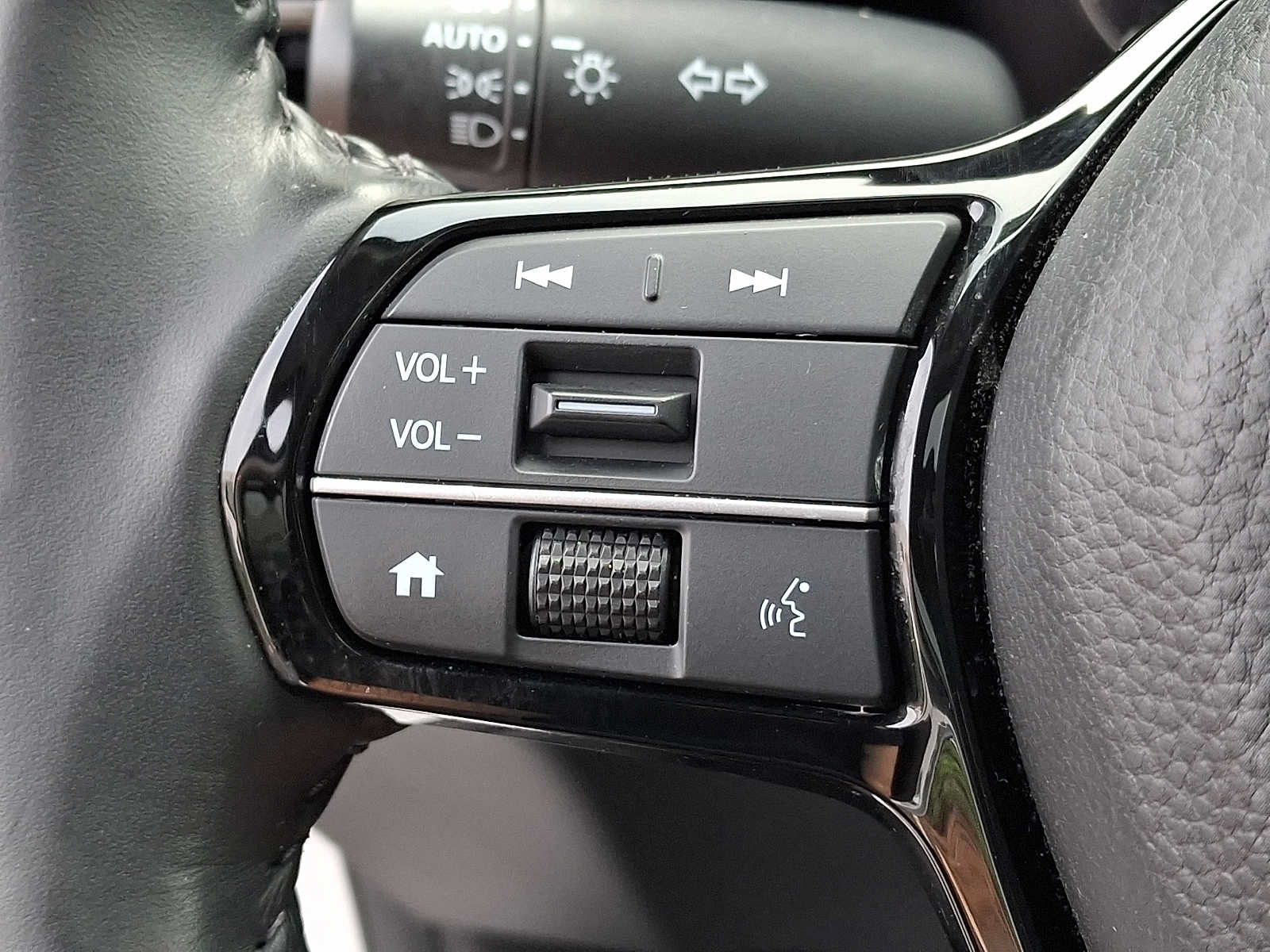Used 2024 Honda CR-V EX-L image 18