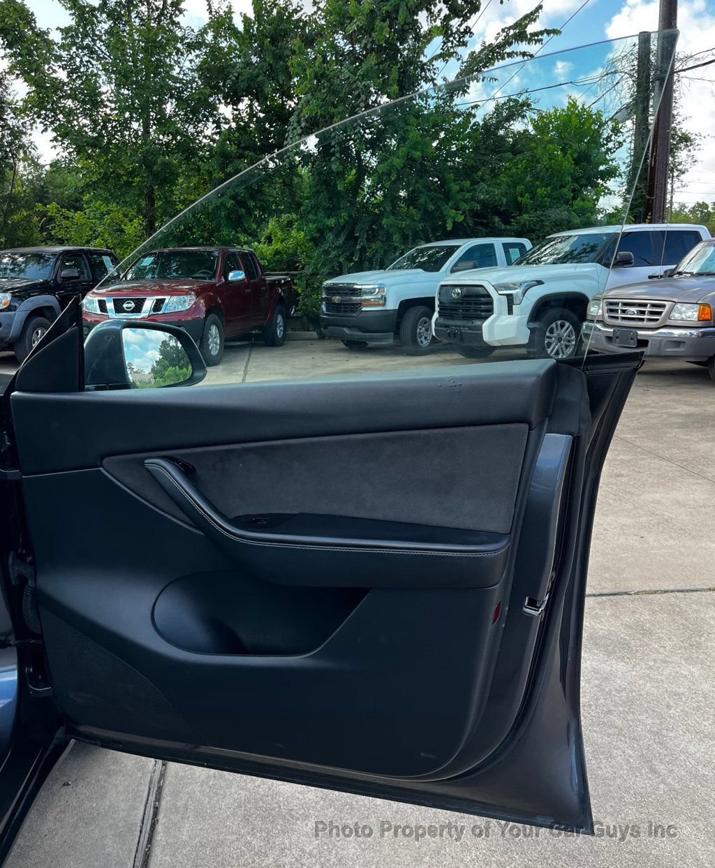 Used 2020 Tesla Model Y Long Range AWD/4WD image 29